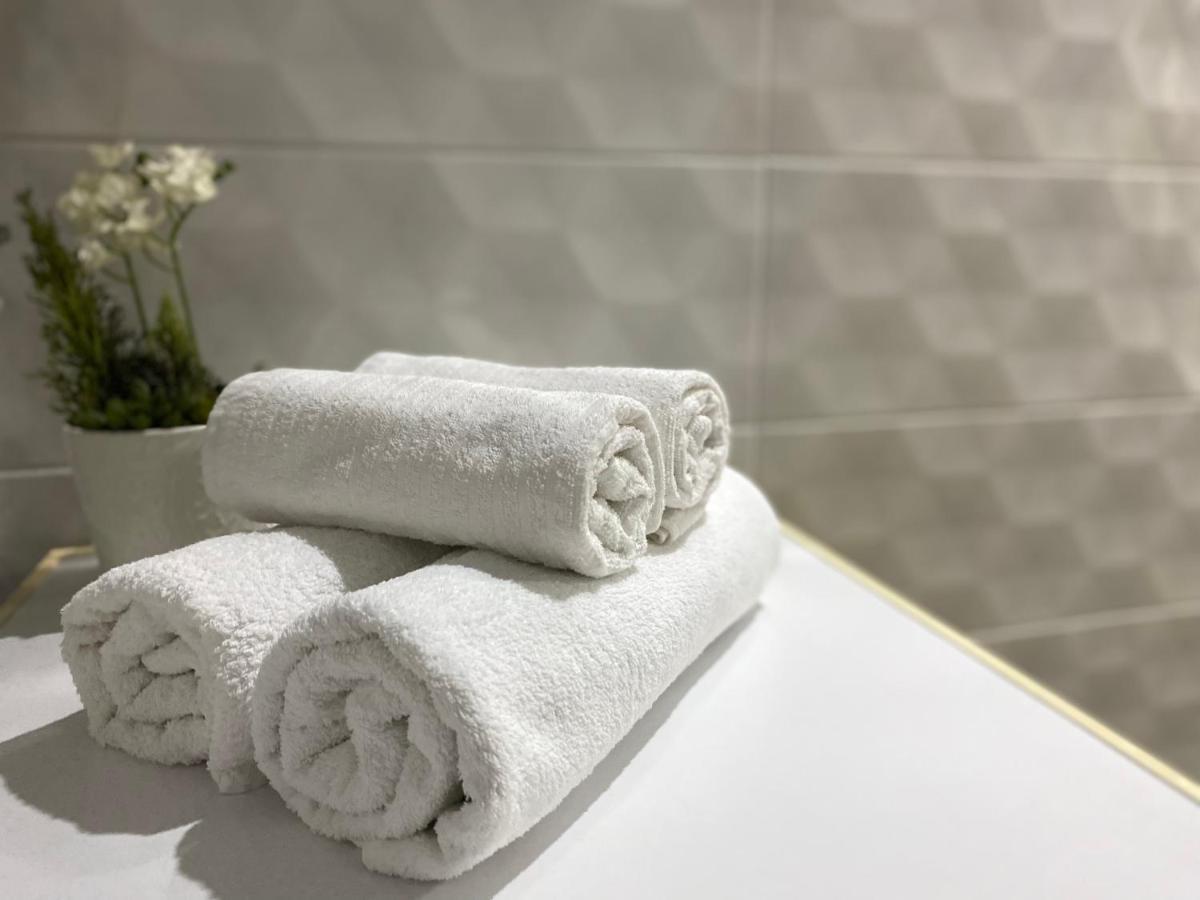 Εmerald Luxury Suite Tesalonika Bagian luar foto