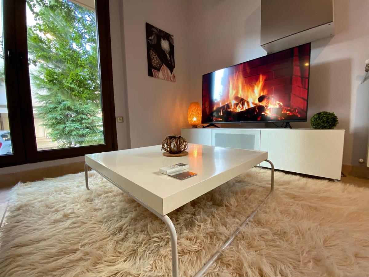 Εmerald Luxury Suite Tesalonika Bagian luar foto