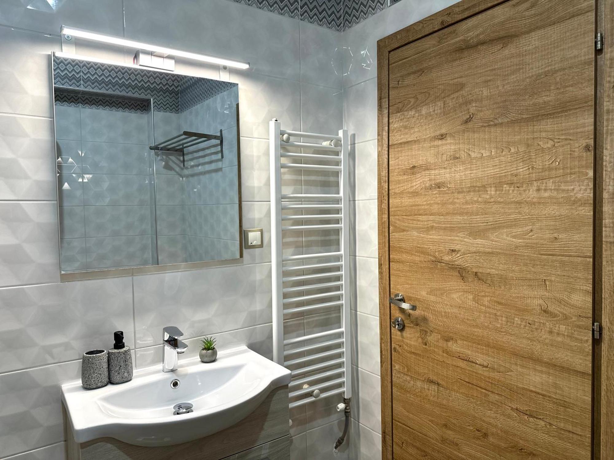 Εmerald Luxury Suite Tesalonika Bagian luar foto